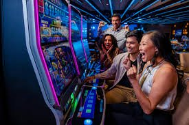 Studio dealer langsung g11bet dengan meja permainan HD dan dealer profesional